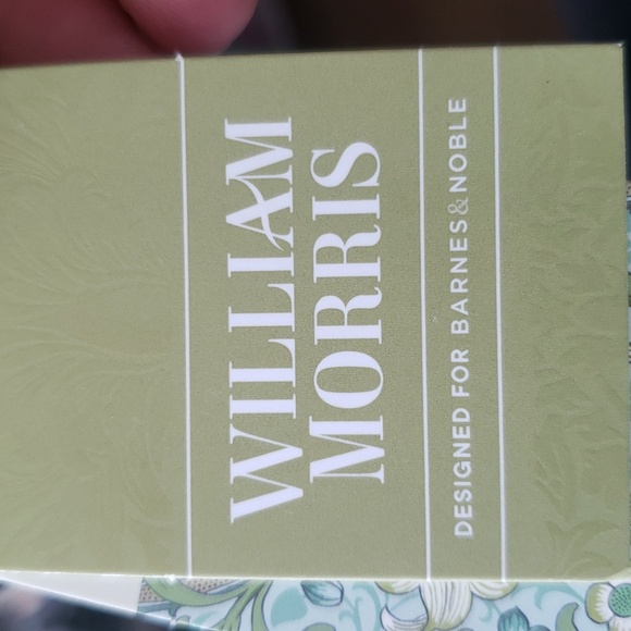 💥BUY 2 GET 1 FREE William Morris Glass Water Bottleby Portico Designs, $29.99 - Picture 7 of 13